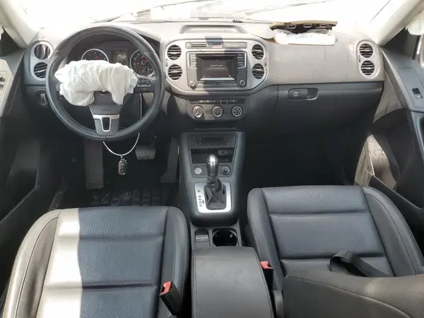 WVGAV7AX0GW526531 2016 VOLKSWAGEN TIGUAN - Image 8
