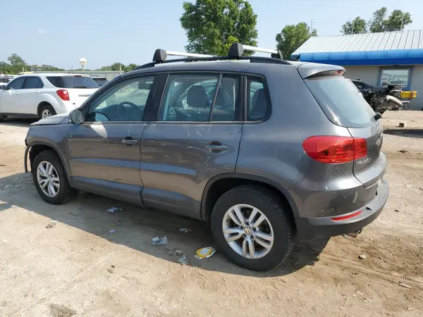 WVGAV7AX0GW528084 2016 VOLKSWAGEN TIGUAN - Image 2