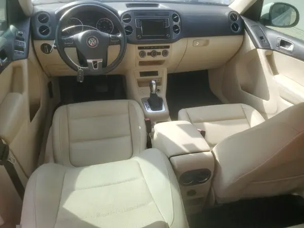 WVGAV7AX0GW533611 2016 VOLKSWAGEN TIGUAN - Image 8