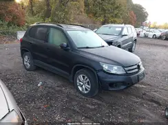 WVGAV7AX0GW542812 2016 VOLKSWAGEN TIGUAN