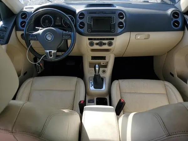 WVGAV7AX0GW543572 2016 VOLKSWAGEN TIGUAN - Image 8