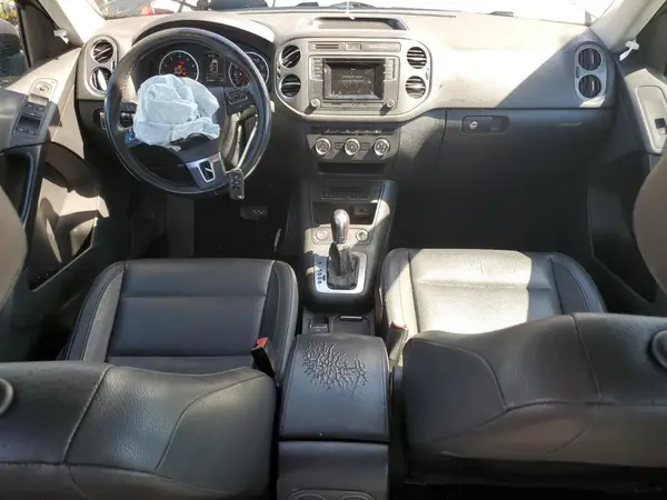 WVGAV7AX0GW559125 2016 VOLKSWAGEN TIGUAN - Image 8