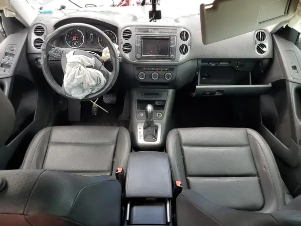 WVGAV7AX0GW563918 2016 VOLKSWAGEN TIGUAN - Image 8