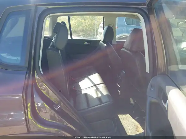 WVGAV7AX0GW579181 2016 VOLKSWAGEN TIGUAN - Image 8