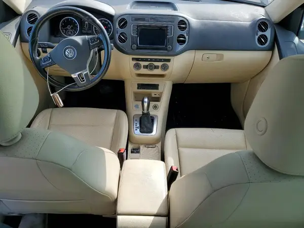 WVGAV7AX0GW582372 2016 VOLKSWAGEN TIGUAN - Image 8