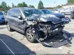 WVGAV7AX0GW586132 2016 VOLKSWAGEN TIGUAN