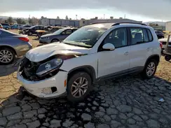 WVGAV7AX0GW593193 2016 VOLKSWAGEN TIGUAN