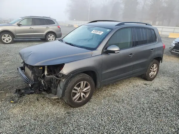 WVGAV7AX0GW602989 2016 VOLKSWAGEN TIGUAN - Image 1