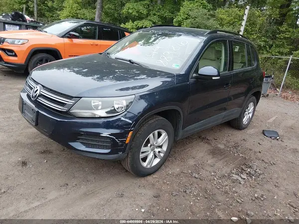 WVGAV7AX0GW603138 2016 VOLKSWAGEN TIGUAN - Image 2