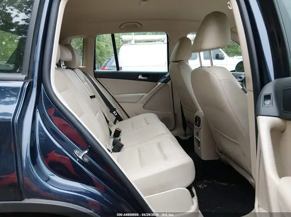 WVGAV7AX0GW603138 2016 VOLKSWAGEN TIGUAN - Image 8