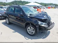 WVGAV7AX0GW606296 2016 VOLKSWAGEN TIGUAN