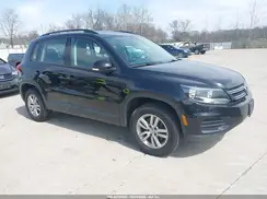 WVGAV7AX0HK013059 2017 VOLKSWAGEN TIGUAN