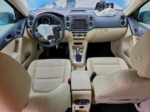 WVGAV7AX0HK023218 2017 VOLKSWAGEN TIGUAN - Image 8