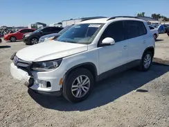 WVGAV7AX0HK026345 2017 VOLKSWAGEN TIGUAN