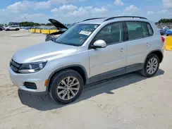 WVGAV7AX0HK045025 2017 VOLKSWAGEN TIGUAN