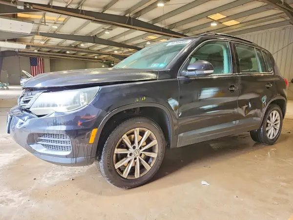 WVGAV7AX0HK046756 2017 VOLKSWAGEN TIGUAN - Image 1