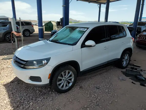 WVGAV7AX0HK050838 2017 VOLKSWAGEN TIGUAN - Image 1