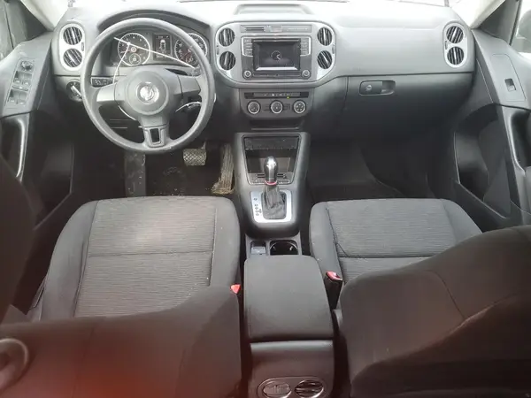 WVGAV7AX0HK052640 2017 VOLKSWAGEN TIGUAN - Image 8