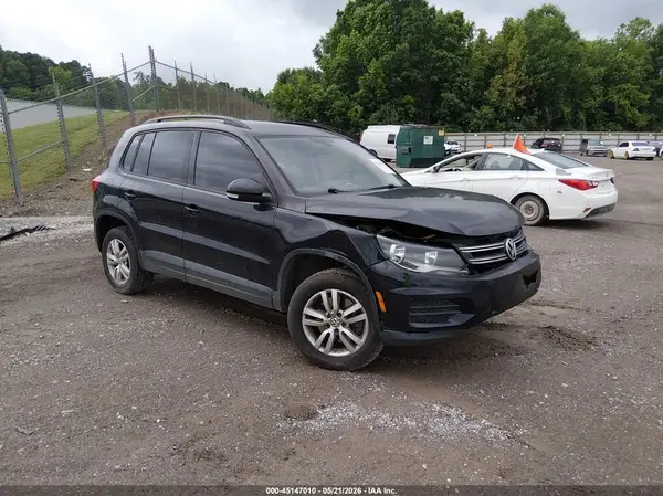 WVGAV7AX0HW502926 2017 VOLKSWAGEN TIGUAN - Image 1