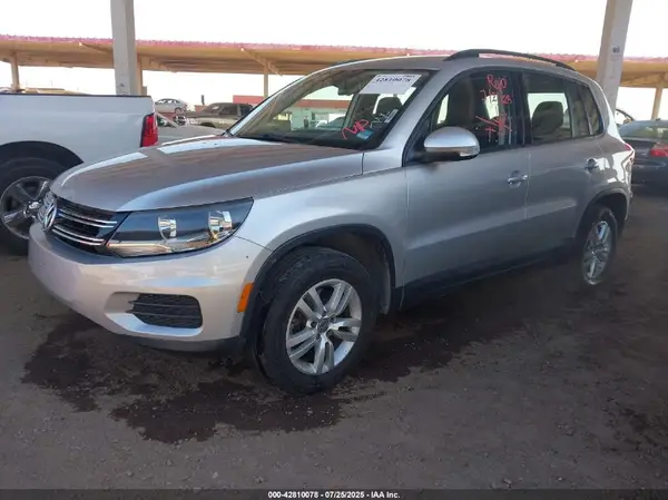 WVGAV7AX0HW508614 2017 VOLKSWAGEN TIGUAN - Image 2