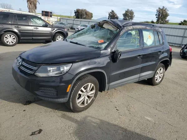 WVGAV7AX0HW510475 2017 VOLKSWAGEN TIGUAN - Image 1