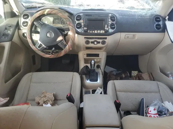WVGAV7AX0HW510475 2017 VOLKSWAGEN TIGUAN - Image 8