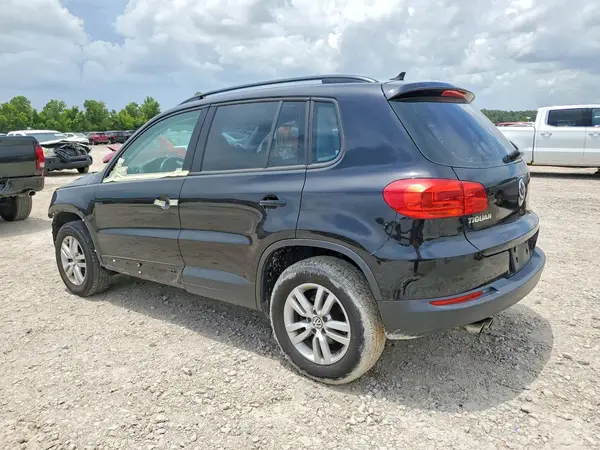 WVGAV7AX0HW510945 2017 VOLKSWAGEN TIGUAN - Image 2