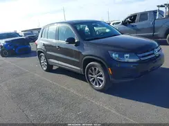 WVGAV7AX0JK004268 2018 VOLKSWAGEN TIGUAN