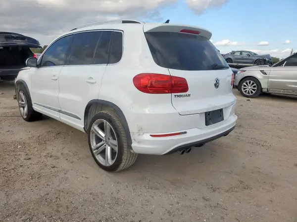 WVGAV7AX1GW037068 2016 VOLKSWAGEN TIGUAN - Image 2