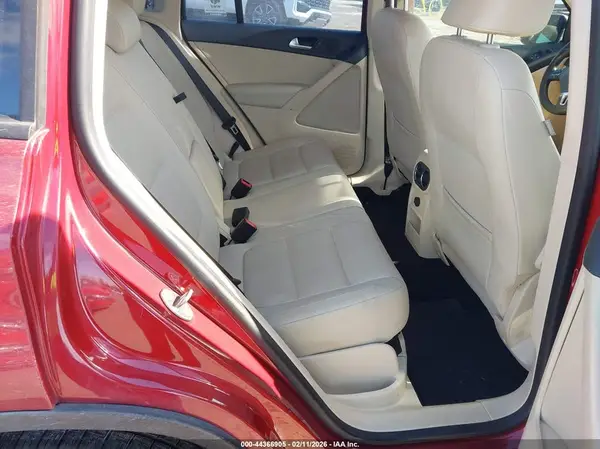 WVGAV7AX1GW069681 2016 VOLKSWAGEN TIGUAN - Image 8