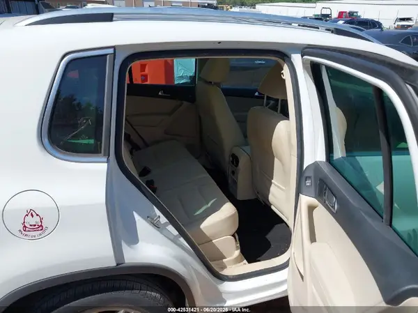 WVGAV7AX1GW511634 2016 VOLKSWAGEN TIGUAN - Image 8