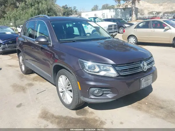 WVGAV7AX1GW522343 2016 VOLKSWAGEN TIGUAN - Image 1