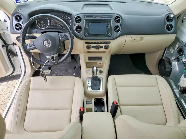 WVGAV7AX1GW523251 2016 VOLKSWAGEN TIGUAN - Image 8