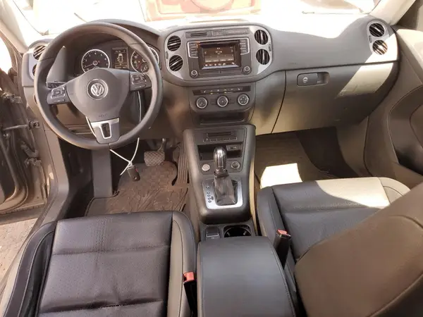 WVGAV7AX1GW525274 2016 VOLKSWAGEN TIGUAN - Image 8