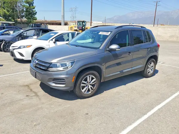 WVGAV7AX1GW538347 2016 VOLKSWAGEN TIGUAN - Image 1