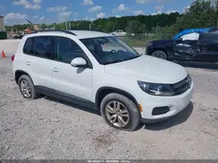 WVGAV7AX1GW574359 2016 VOLKSWAGEN TIGUAN