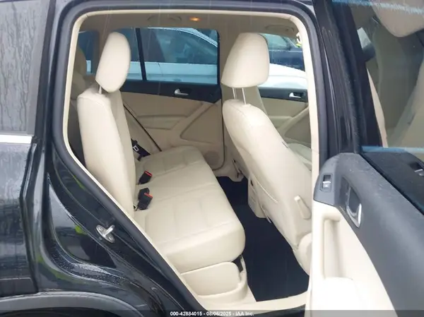 WVGAV7AX1GW579478 2016 VOLKSWAGEN TIGUAN - Image 8
