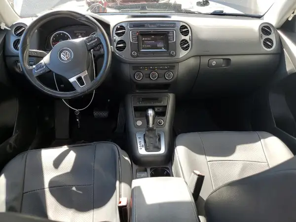 WVGAV7AX1GW585457 2016 VOLKSWAGEN TIGUAN - Image 8