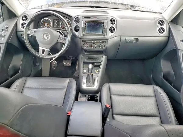WVGAV7AX1GW585572 2016 VOLKSWAGEN TIGUAN - Image 8