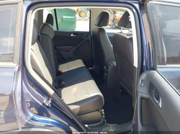 WVGAV7AX1GW585684 2016 VOLKSWAGEN TIGUAN - Image 8