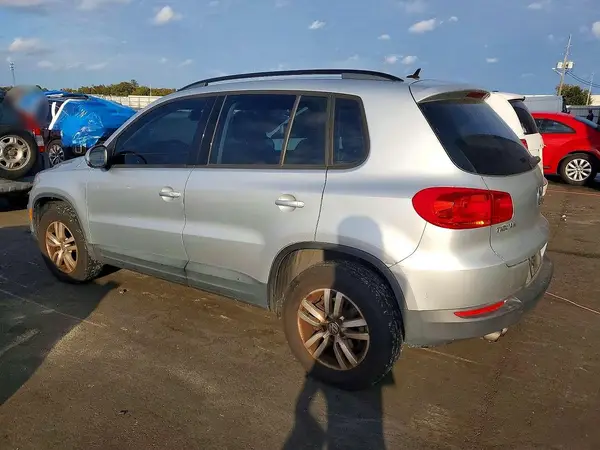 WVGAV7AX1GW591842 2016 VOLKSWAGEN TIGUAN - Image 2