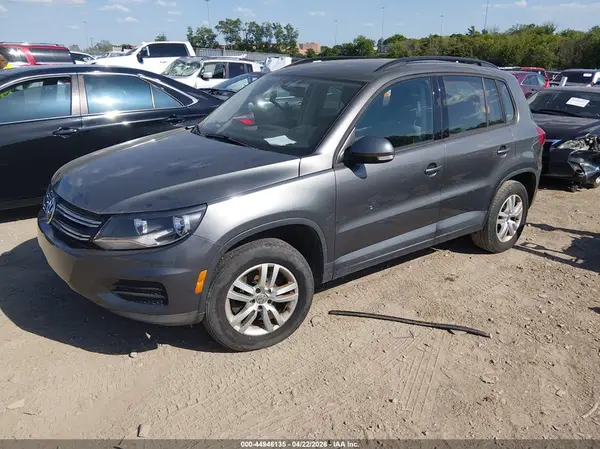 WVGAV7AX1GW594031 2016 VOLKSWAGEN TIGUAN - Image 2
