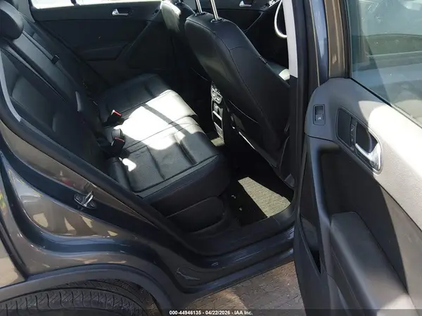 WVGAV7AX1GW594031 2016 VOLKSWAGEN TIGUAN - Image 8