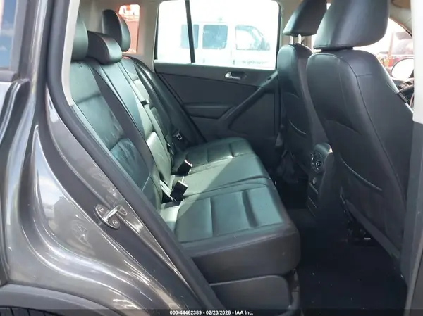 WVGAV7AX1GW604962 2016 VOLKSWAGEN TIGUAN - Image 8