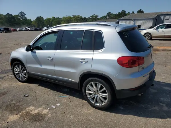 WVGAV7AX1GW606470 2016 VOLKSWAGEN TIGUAN - Image 2