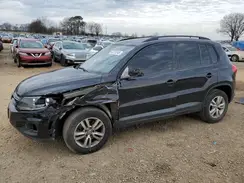 WVGAV7AX1GW606825 2016 VOLKSWAGEN TIGUAN