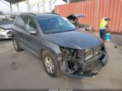 WVGAV7AX1GW612804 2016 VOLKSWAGEN TIGUAN