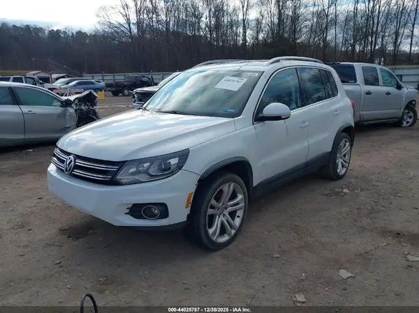 WVGAV7AX1GW614861 2016 VOLKSWAGEN TIGUAN - Image 2