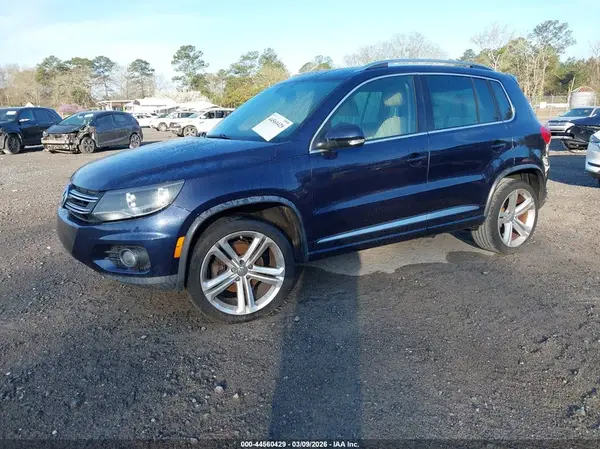 WVGAV7AX1GW617842 2016 VOLKSWAGEN TIGUAN - Image 2