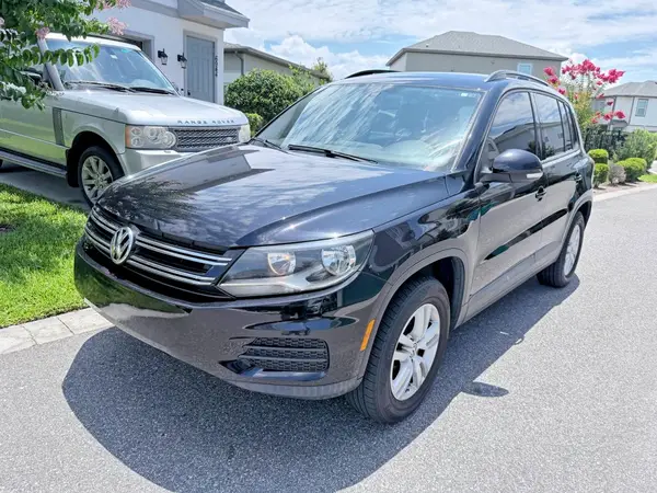 WVGAV7AX1HK000420 2017 VOLKSWAGEN TIGUAN - Image 2
